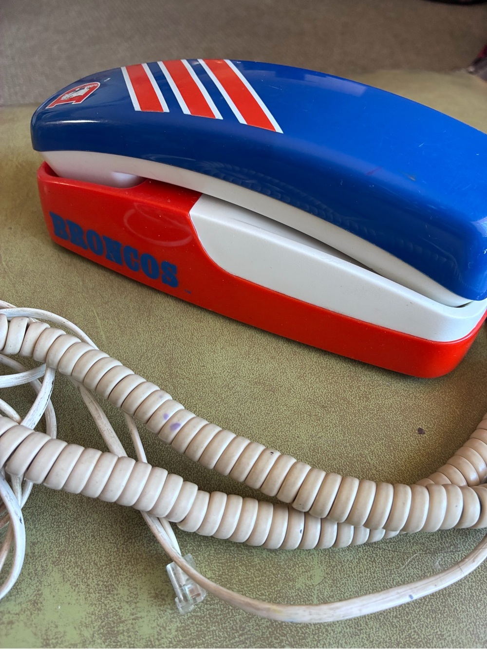 😎 Vintage Denver Broncos wall phone